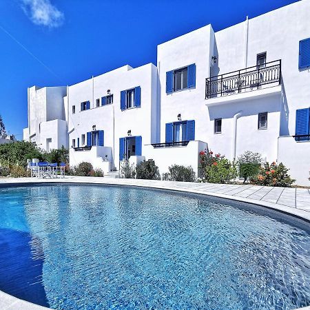 Ikaros Studios & Apartments Naxos City エクステリア 写真