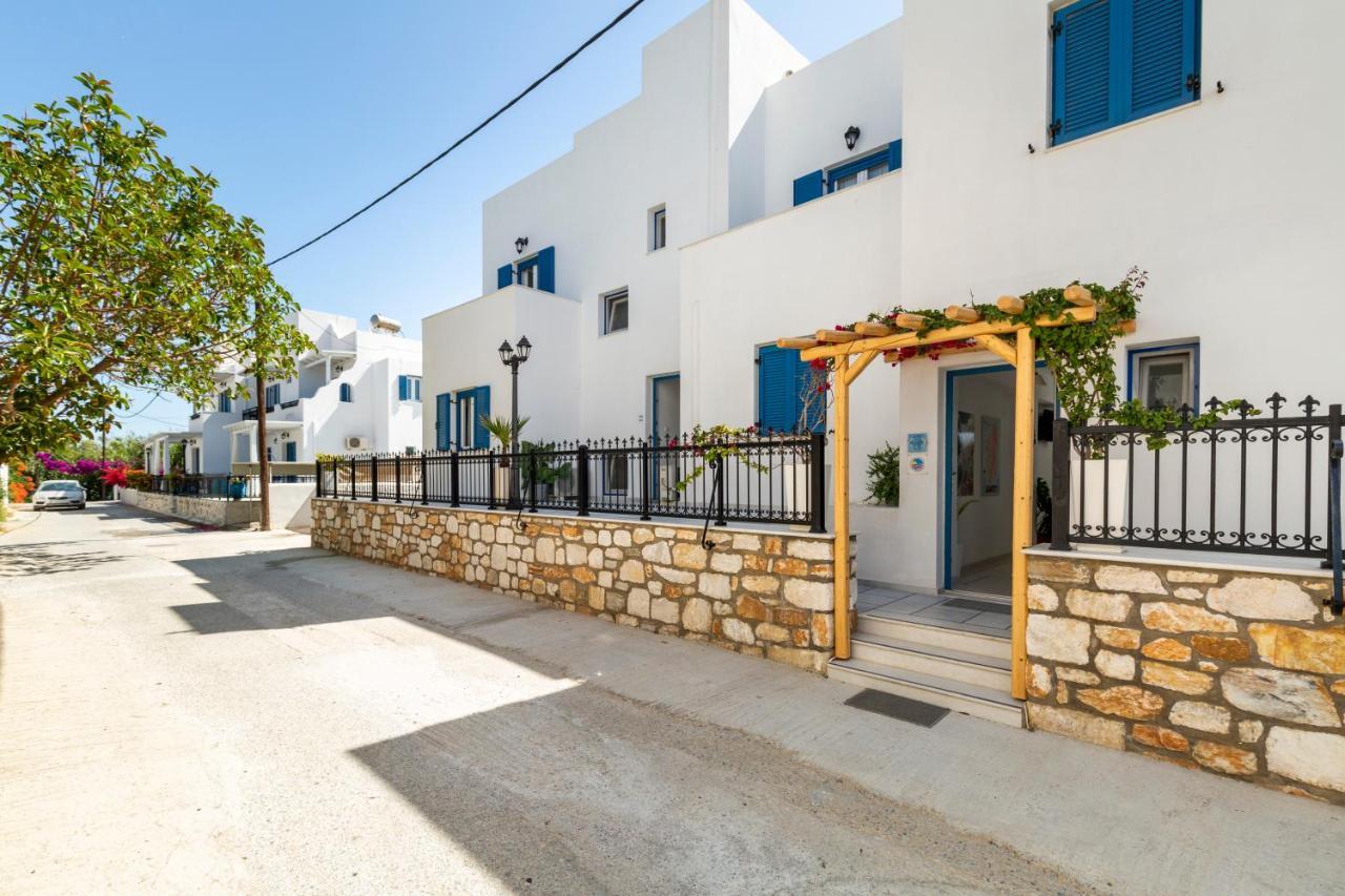 Ikaros Studios & Apartments Naxos City エクステリア 写真